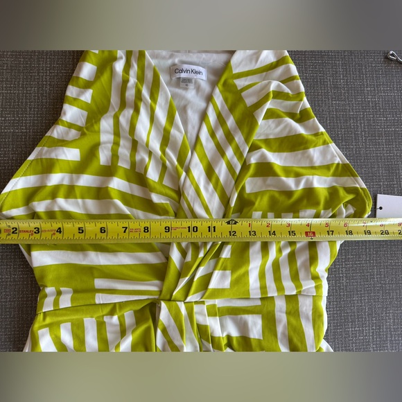 Calvin Klein Sleeveless Halter Midi Dress Sz 10 Green White Abstract Stripe NWT - Picture 9 of 14
